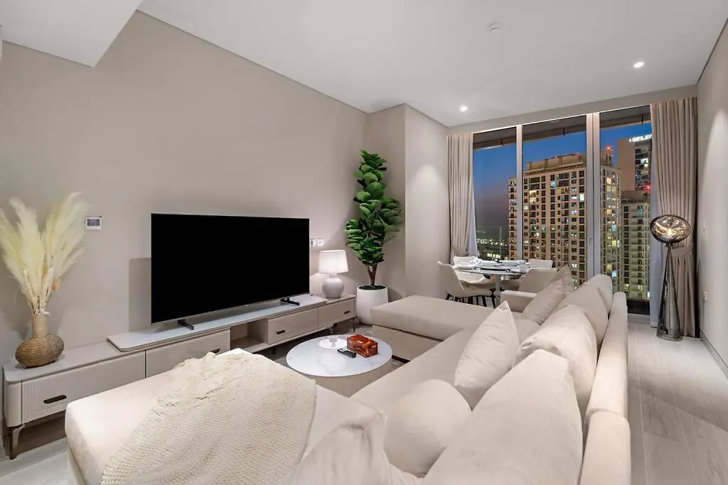 Apartment First Class 1Br Inviting Marina View Dubai