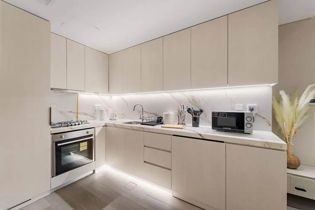 First Class 1Br Inviting Marina View Dubai United Arab Emirates