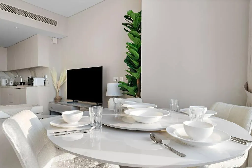 First Class 1Br Inviting Marina View Dubai